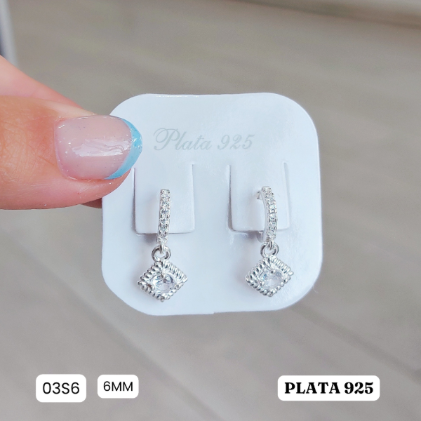 Producto - Aros argollas rombo colgantes con cubics