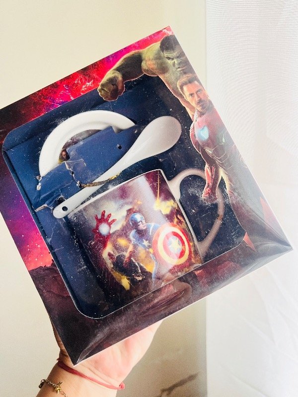 Producto - Set de taza+ cuchara + plato avengers