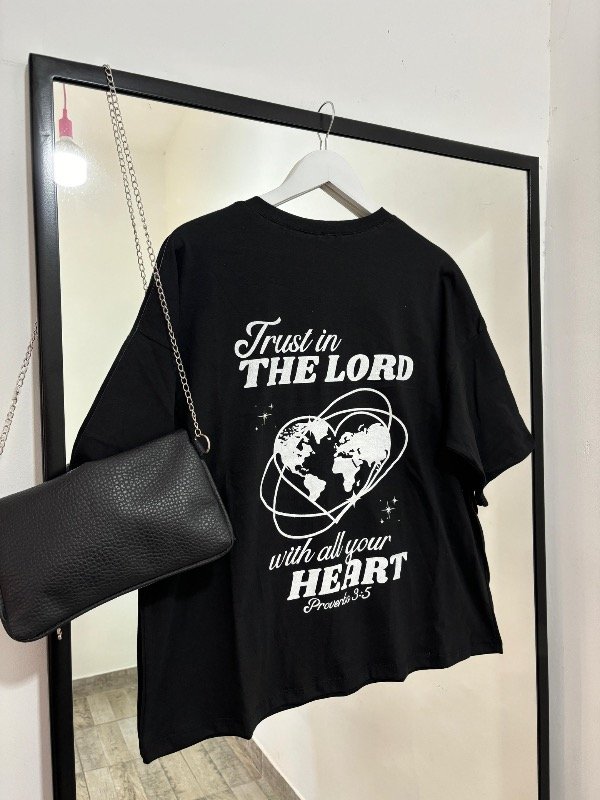 Producto - Remera Lord negra