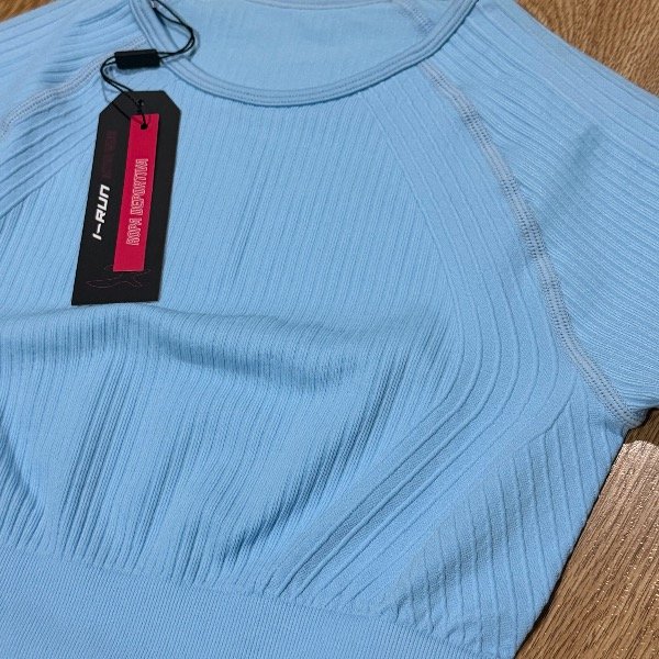 Crop top I-Run — imagen 9