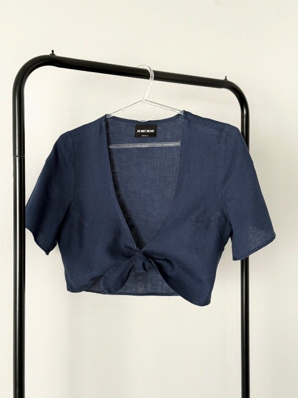 Producto - Top Ay Not Dead - S