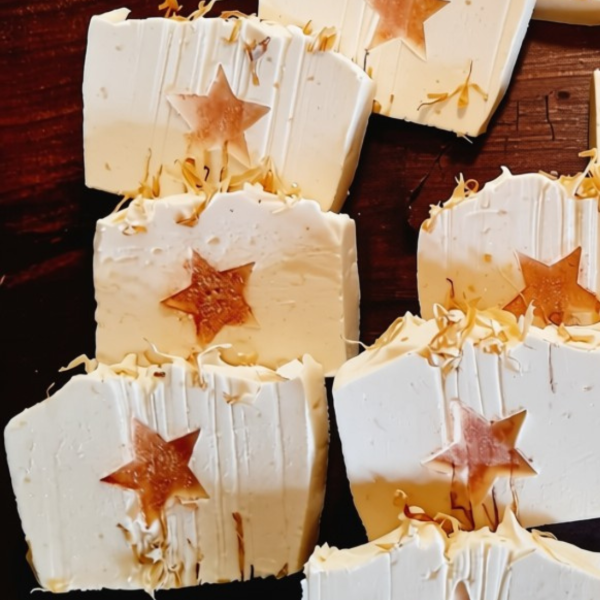 Producto - Jabón Estrella de Oro - Caléndula, Coco, Sándalo + - 1