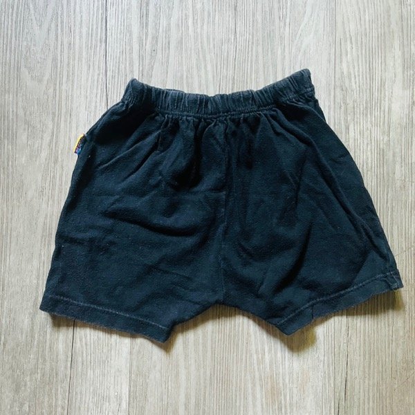 Producto - Short Negro 12M