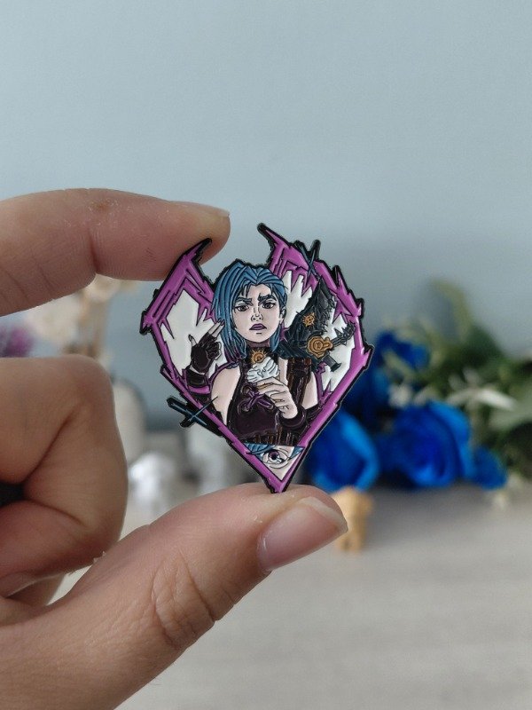 Producto - Pin metalizado - Jinx #0633