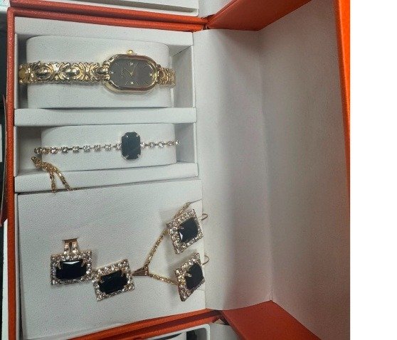 Producto - OT860 SET DE RELOJ MAS PULSERA EN CAJA NARANJA