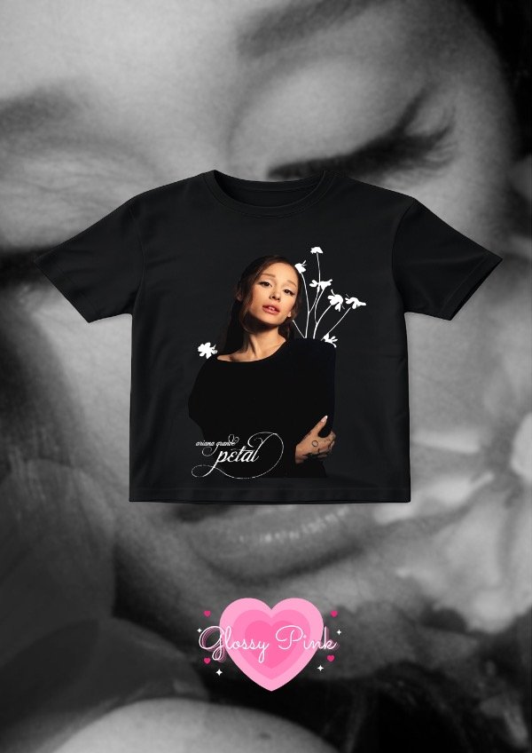 Producto - Baby Tee Ariana Grande Petal - DTF