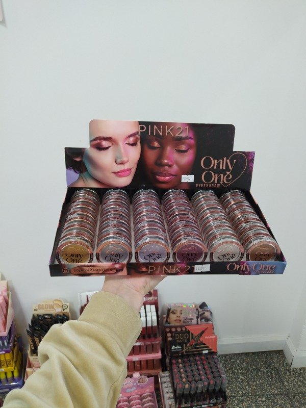 Producto - Sombra ojos metalizada por unidad