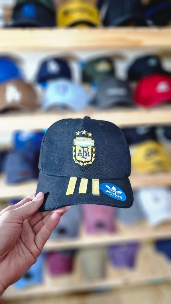 Producto - GORRA AFA SELECCION CURVA NEGRA