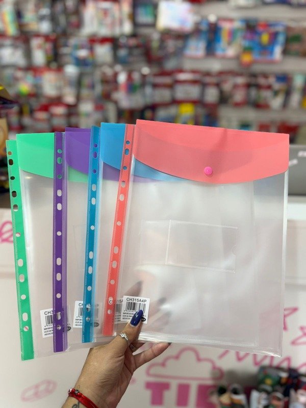 Producto - Sobres A4 para carpeta con botón PROMO X4 (uno de cada color)