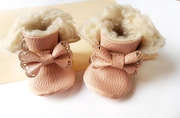 Zapatos rosa bebé