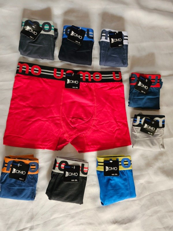 Producto - Boxer UOMO cintura rayada corto liso