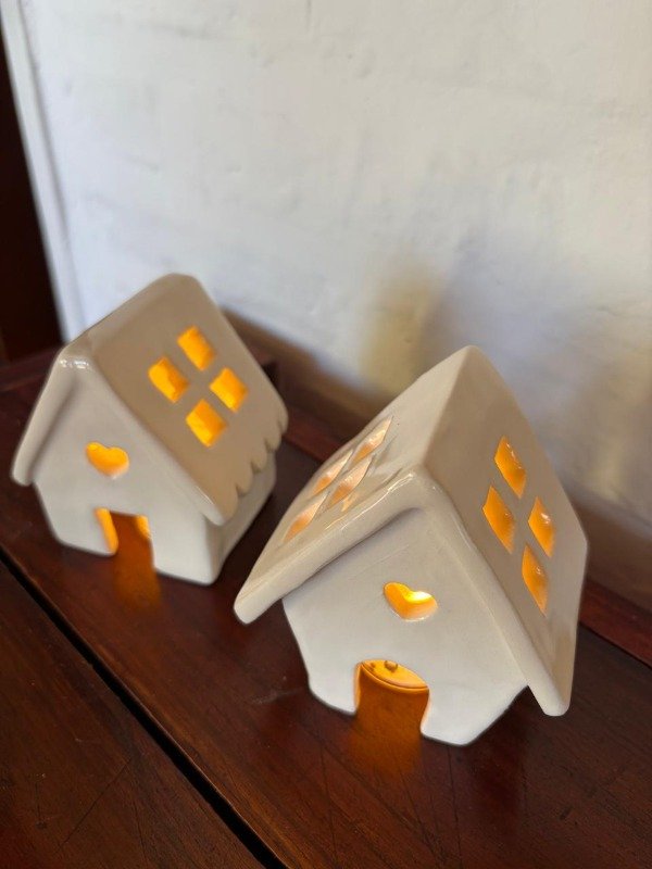 Producto - Casita portavelas techo ondulado