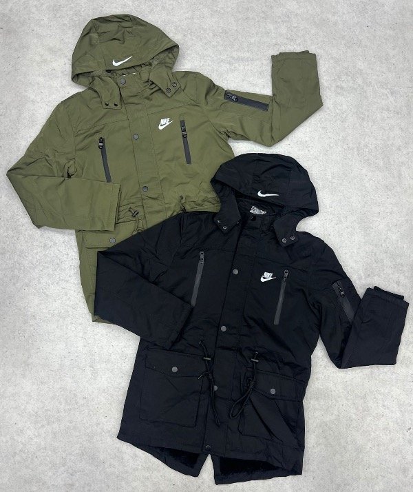 Producto - Parka Nike importada
