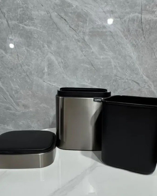 Producto - Tacho Basura Cuadrado Touchless De 8 L Con Baterias AA - 2
