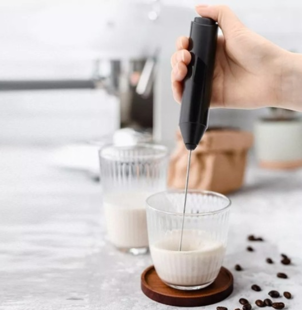 Producto - Espumador / Batidor de Leche a Pila