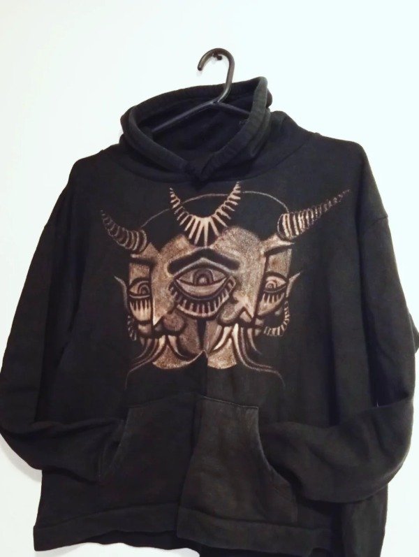Producto - Buzo DEMON