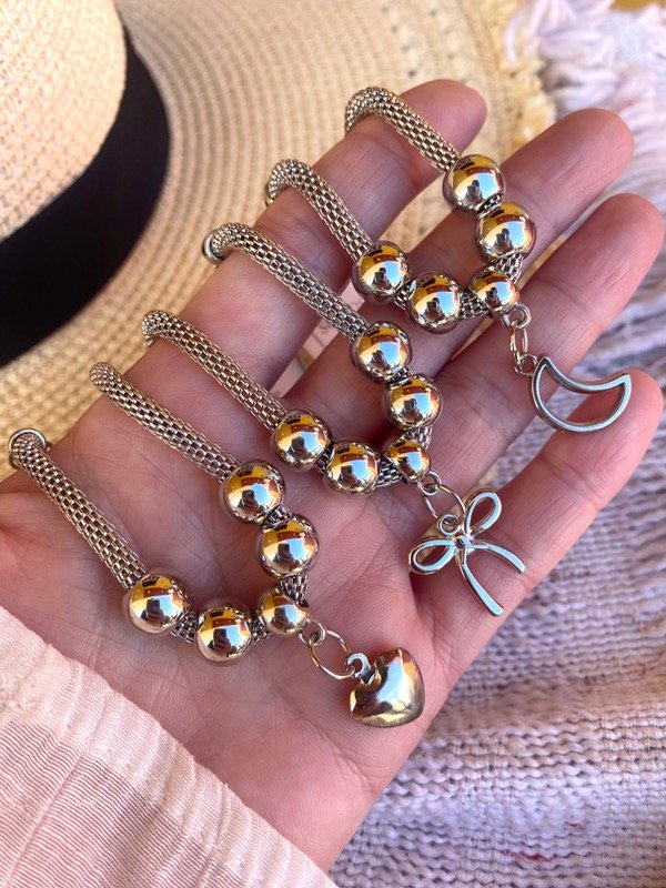 Producto - Pulsera con dije colgante