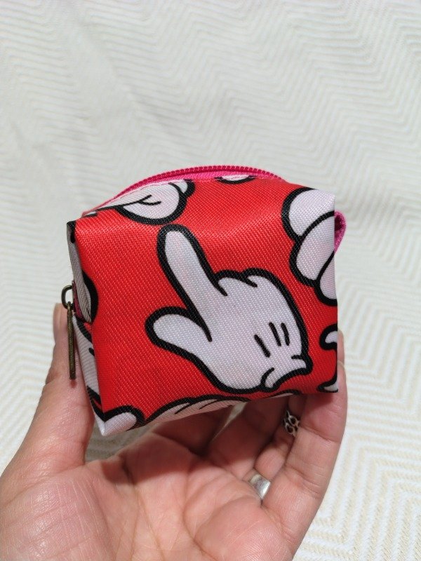 Producto - MINI NECESER manitos mickey rojo