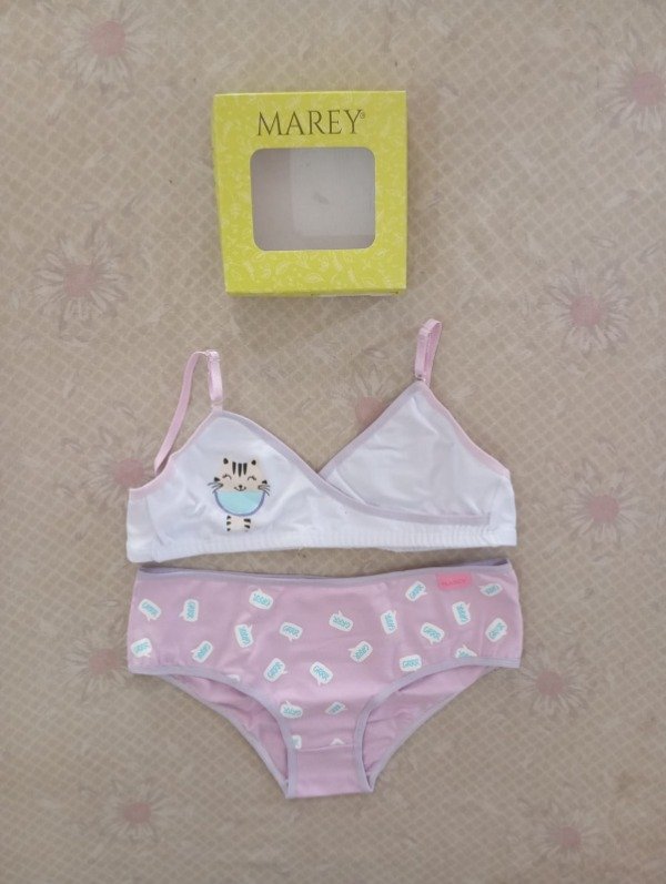 Marey - Art 523 - T 16 - Lila