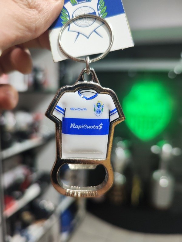 Producto - Llavero Gimnasia y Esgrima de La Plata camiseta destapador