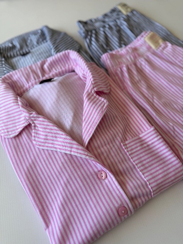 Producto - PIJAMA RAYADO CAMISERO