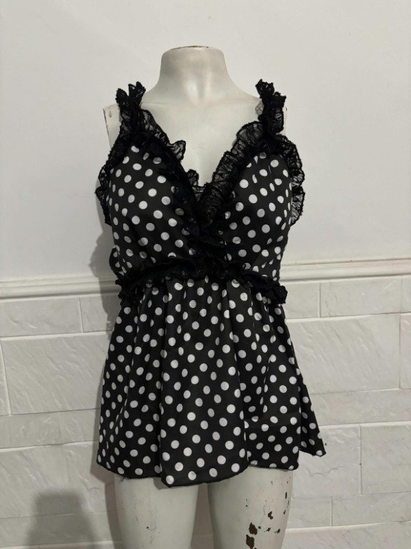 Producto - Top polka negro - 1