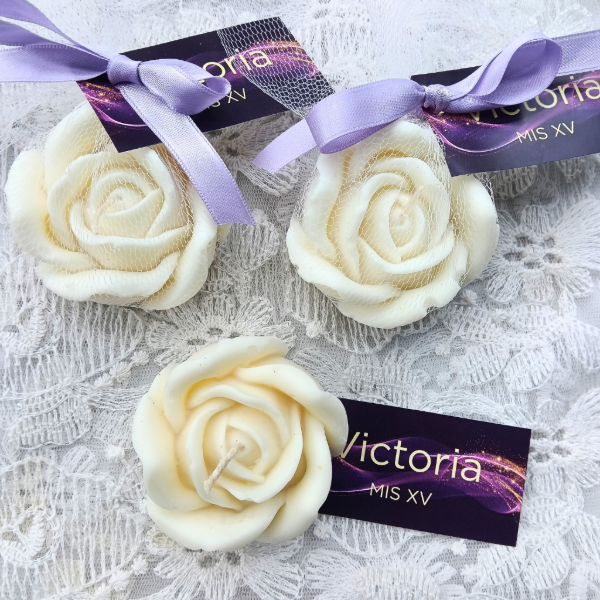 Producto - Vela rosa blanca personalizada