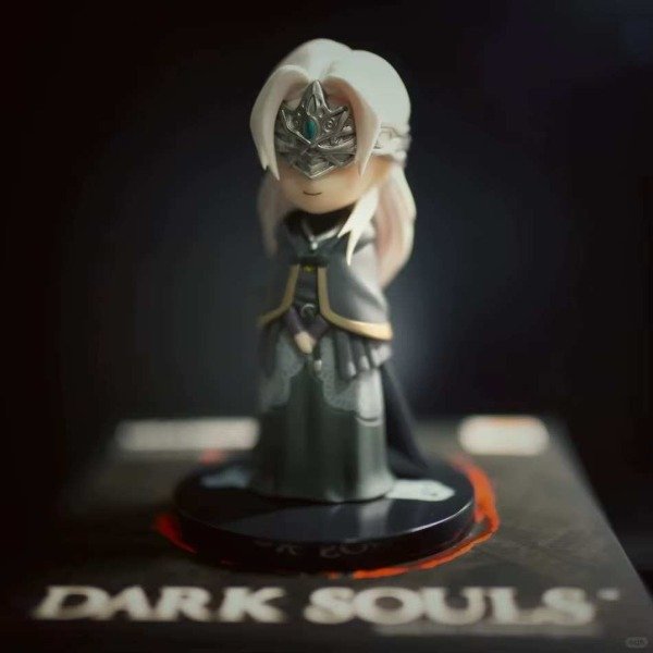 Producto - The Fire Keeper Q Ver. - DARK SOULS (11cm)