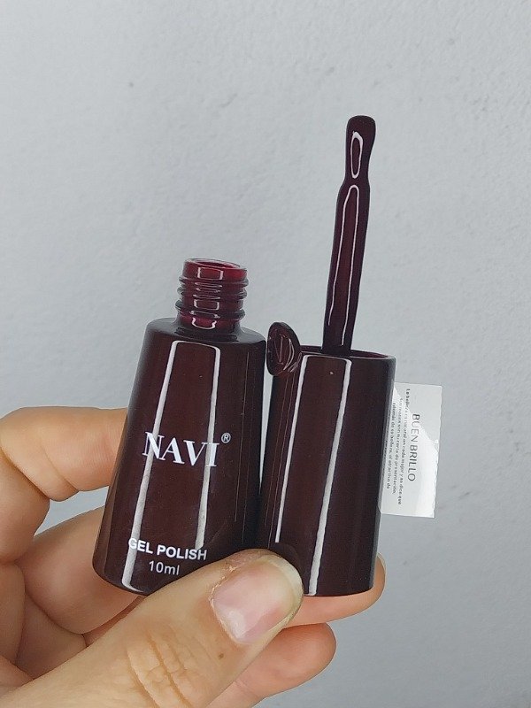 Producto - Esmalte semipermanente navi 111