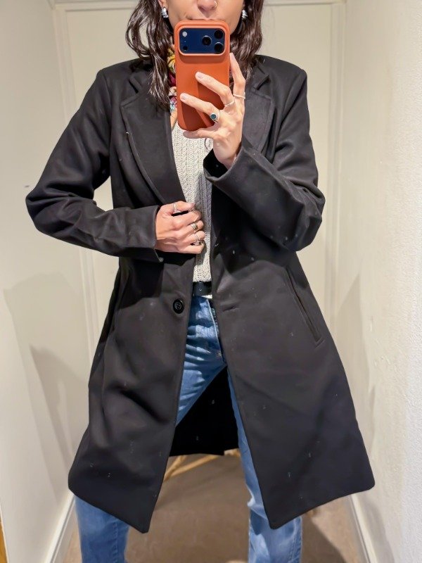 Producto - SACO LARGO DE PAÑO NEGRO