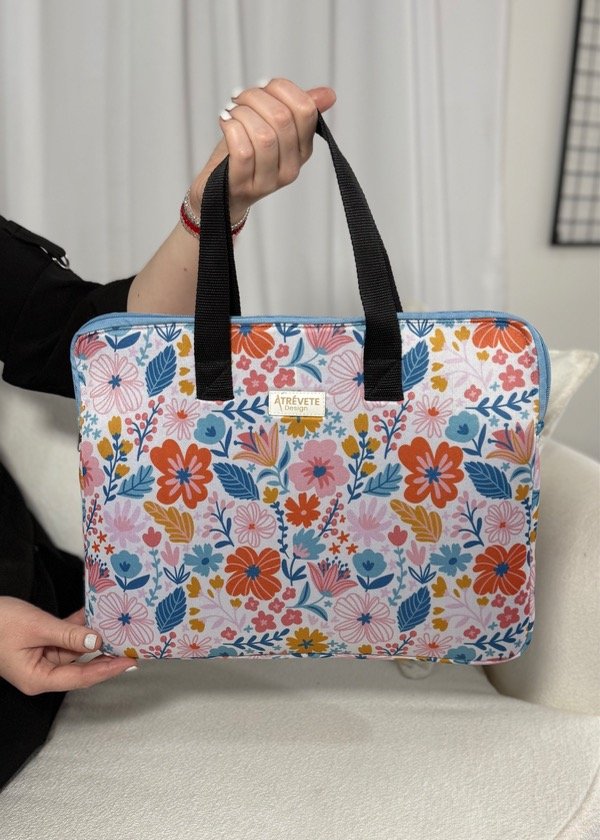 Producto - Funda de notebook - flores azules y naranjas