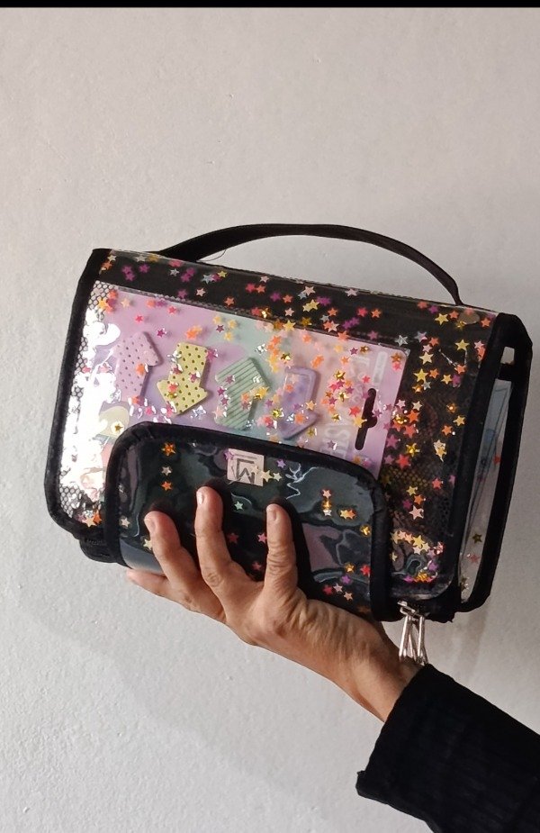 Producto - Cartu Jazmín con nylon estrellitas negro