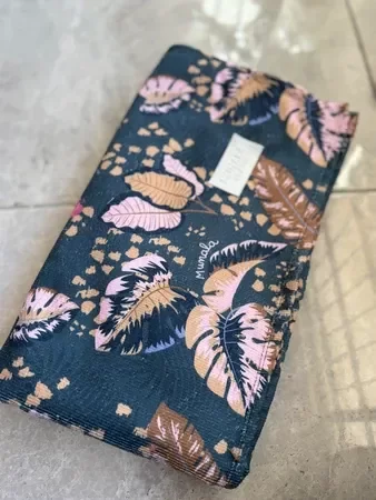 Producto - Toalla Secado Rapido Selva Azul