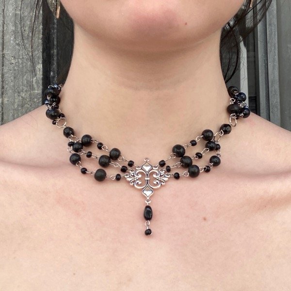 Producto - Collar Morticia