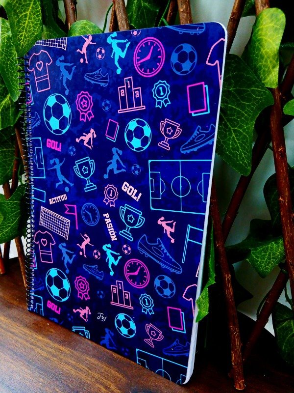 Producto - Cuaderno FW A4 semirigido