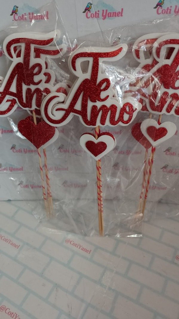Producto - Pinche de goma eva "Te amo"