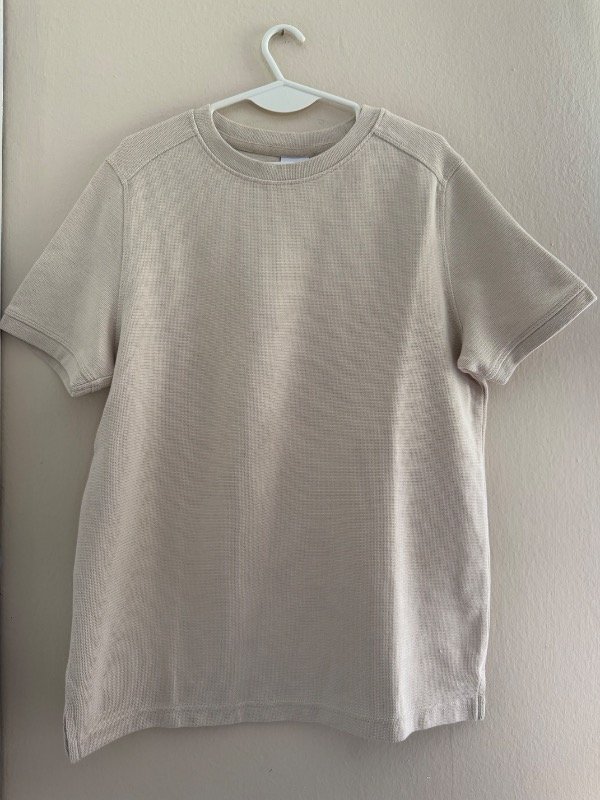 Producto - Remera BERSHKA talle XS para 14/16 años cpm05