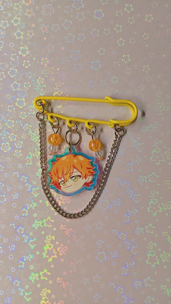 Producto - Akito PRENDEDOR