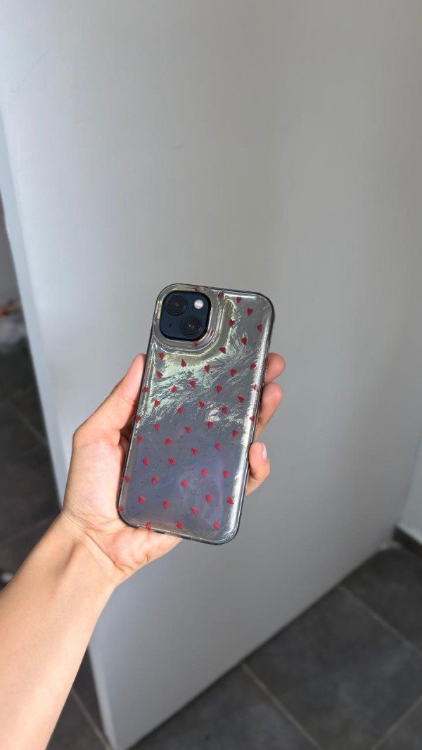 Producto - Funda Corazones (Iphone 17)