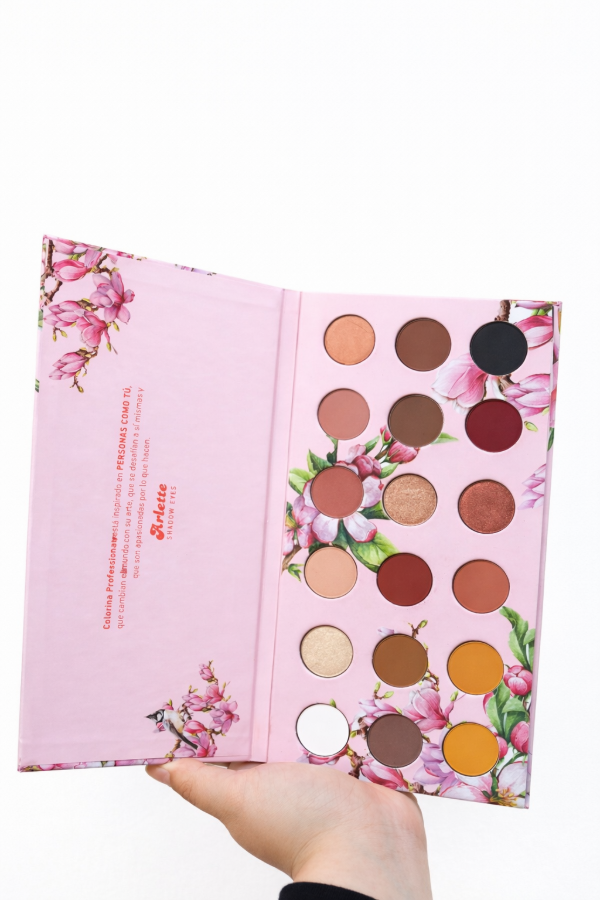 Producto - PALETA ARLETTE X18 TONOS MATTE Y SATINADOS