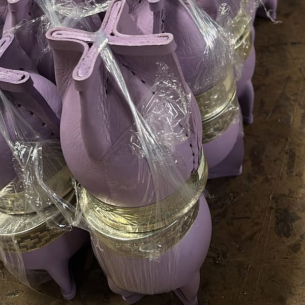 Producto - Imperial Alpaca Lisa, Cuero Liso Color Violeta