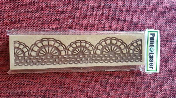 Producto - Puntillas - 18 x 4,5 cm - COD. 116