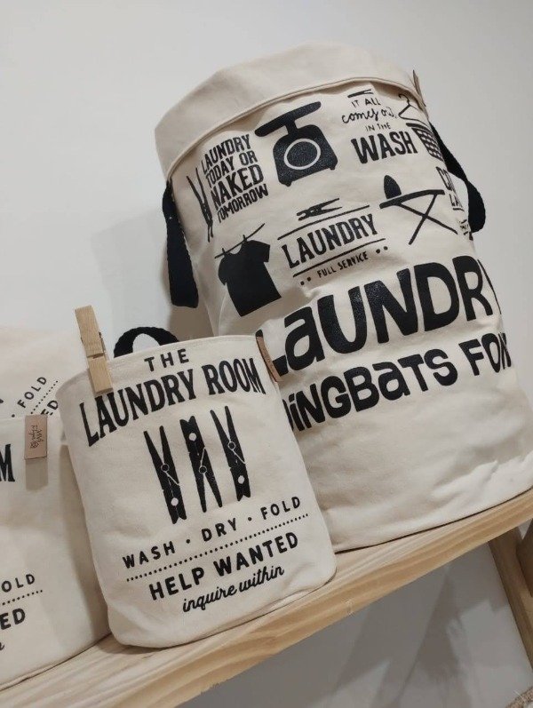 Producto - Set Contenedor para Ropa y Broches