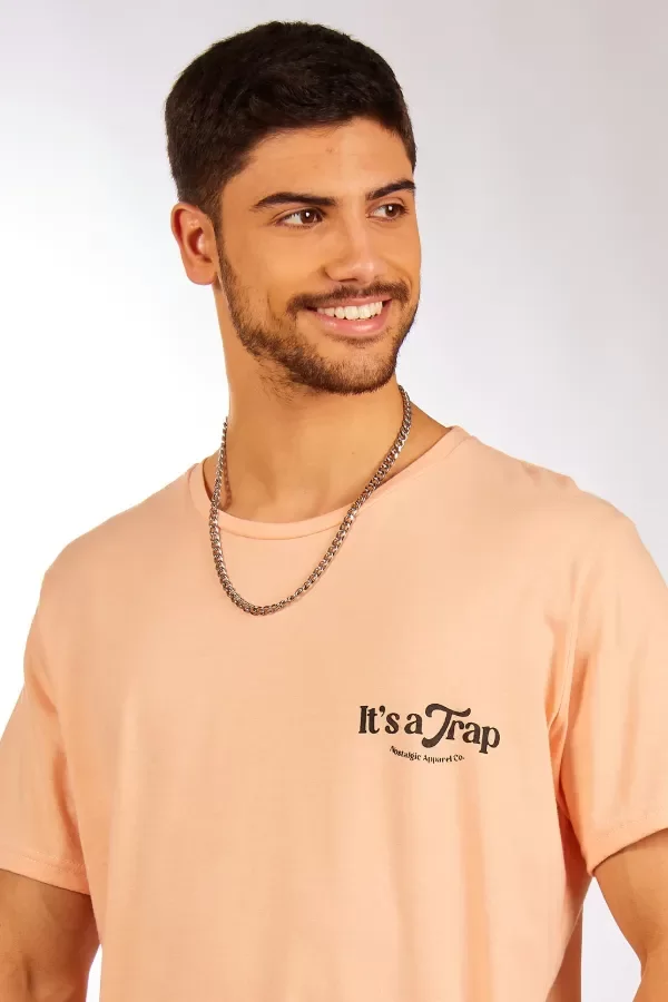 Producto - REMERA IT IS TRAP DURAZNO