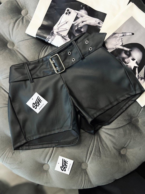 Producto - SHORT DARK tiro bajo