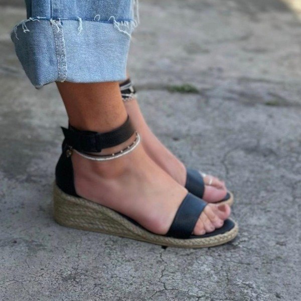Producto - Laiana Negro