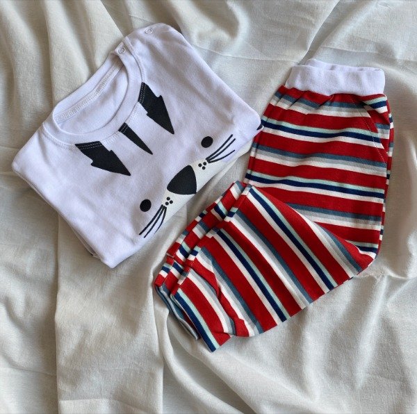 Producto - CONJUNTO CARITA RAYADO