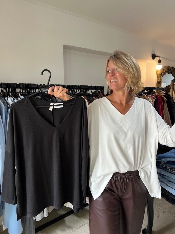 Producto - Remera escote v micro morley