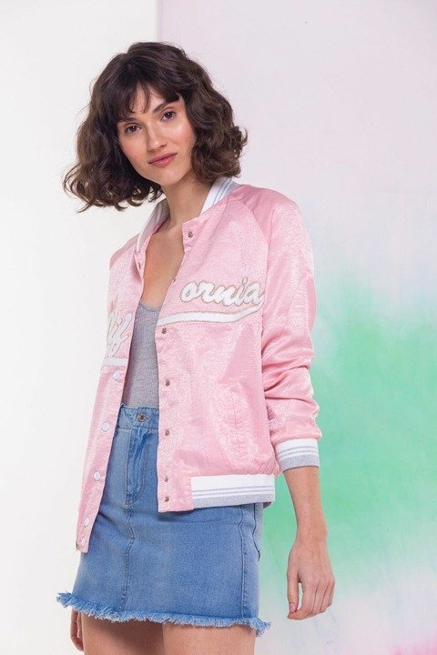 Producto - BOMBER COLLEGE