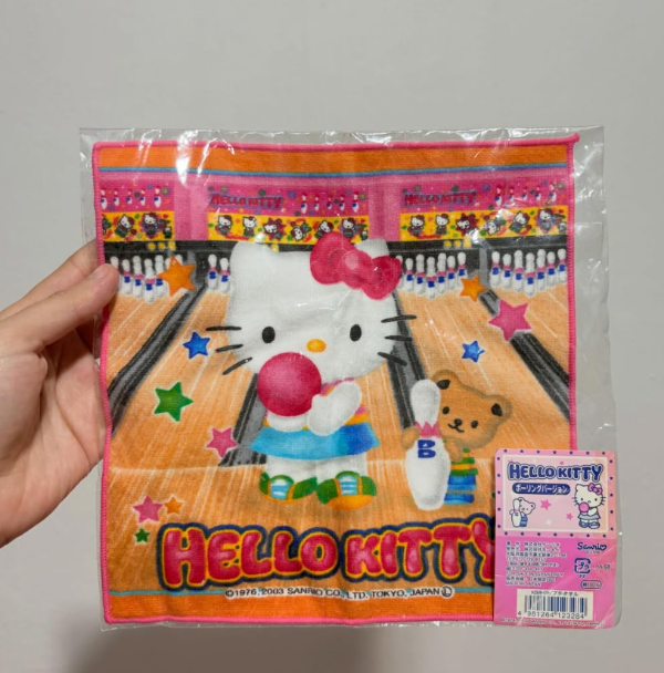 Producto - Toalla de mano hello kitty